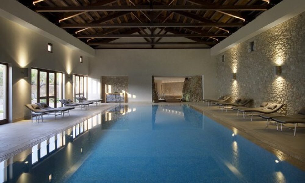 13-IndoorPool_lg