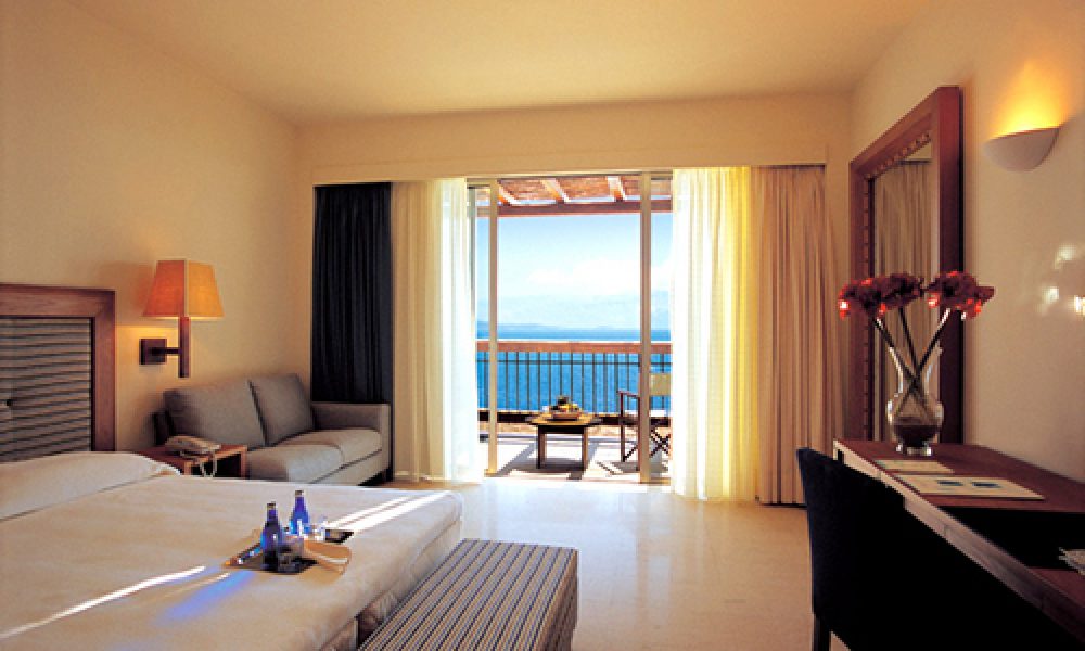 big_ROOM-01-1